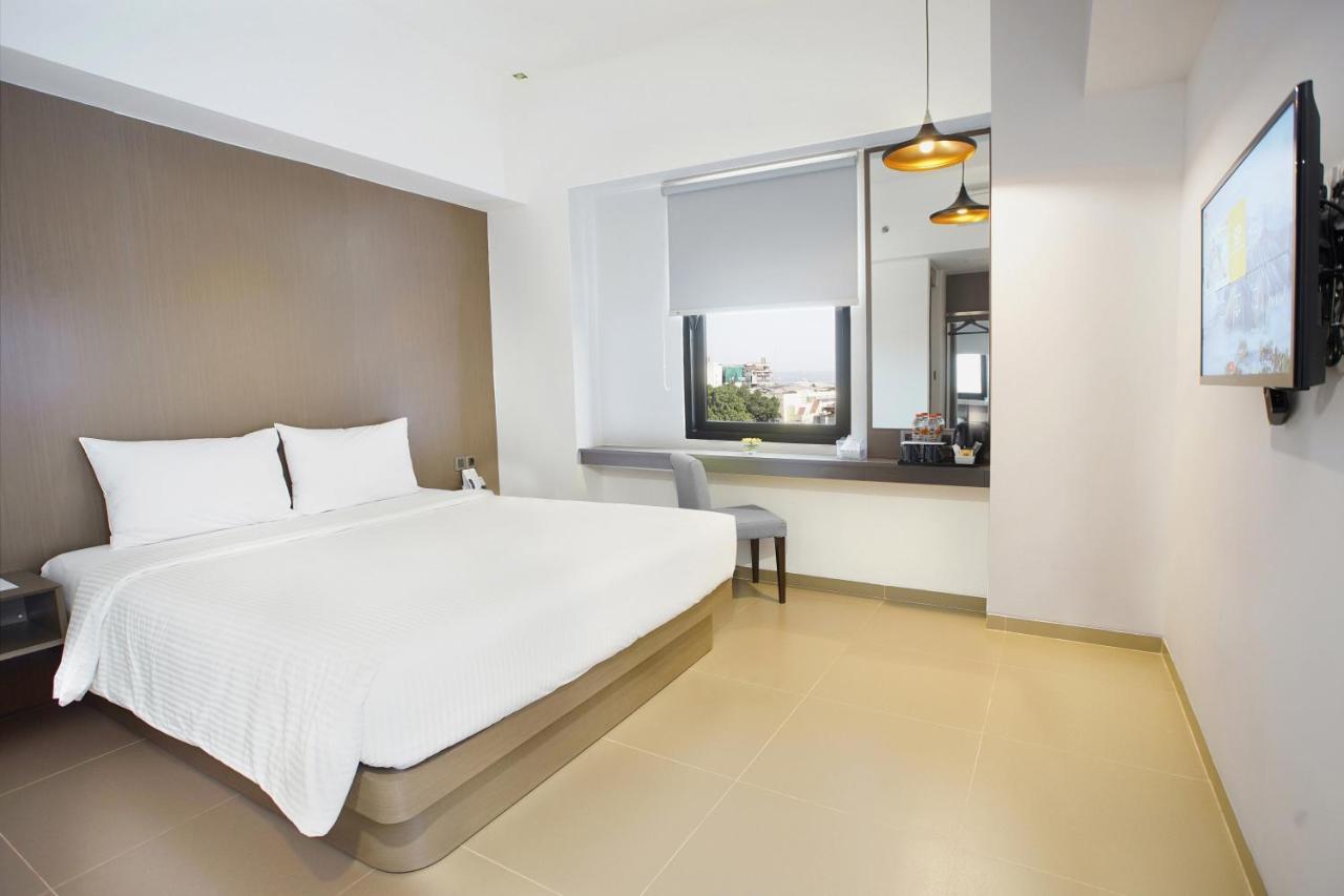 Malioboro Prime Hotel Yogyakarta Exterior foto